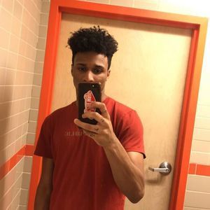 Meet your Posher, Jason